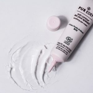 contour-pour-les-yeux-bio
