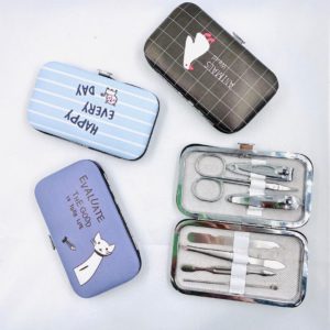set-manicure-pedicure