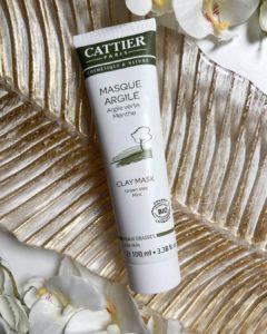 masque-pour-le-visage-biologique